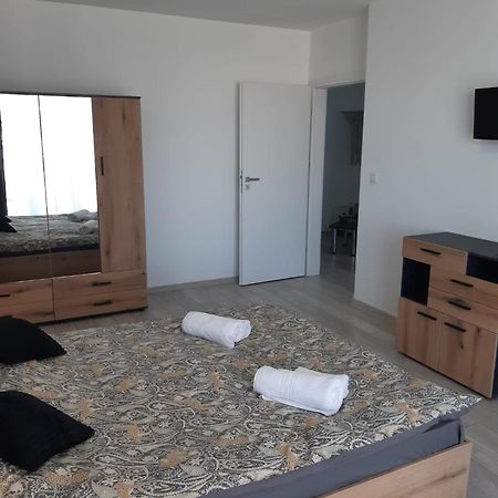 Flor Apartaments Târgu-Mureş Exteriér fotografie